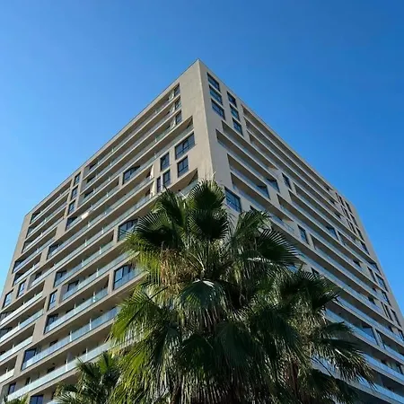 Two-bedroom In Appartamento Tirana