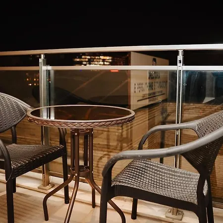 Two-bedroom In تيرانا